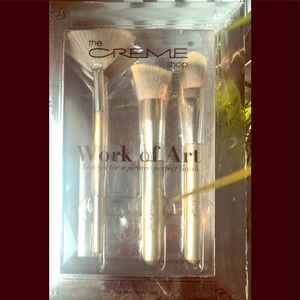 THE CREME SHOP BRUSH SET-NEW MAKEUP BRUSHES & TOOL